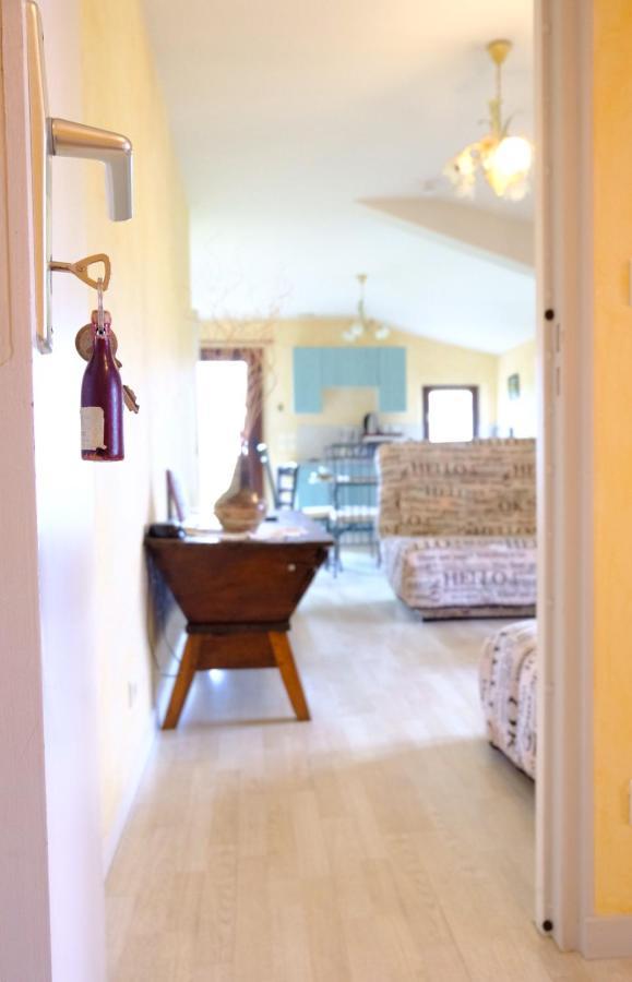 Bed and Breakfast Domaine Des Marrans Fleurie Exterior foto